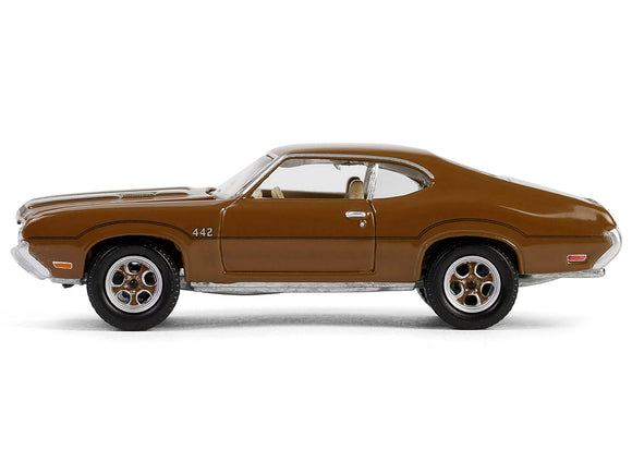 1972 Oldsmobile 442 Brown with Black Stripes 