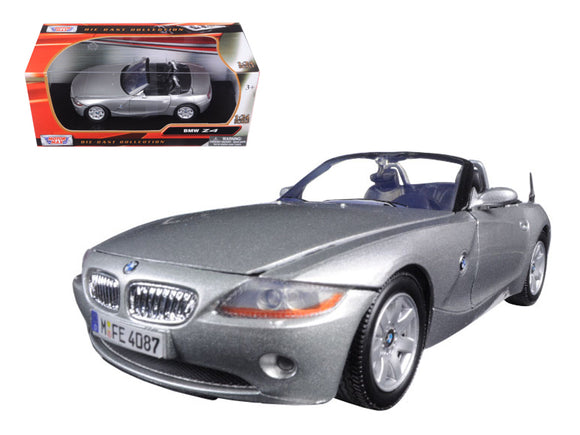 PACK OF 2 - BMW Z4 Silver 1/24 Diecast Model Car by Motormax