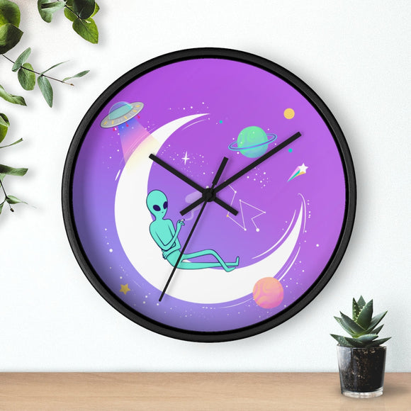 Alien Chilling Wall clock 10 Inch Wooden White